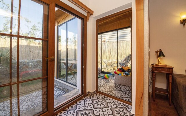Invigorating Home Surrounded by Nature in Gumusluk