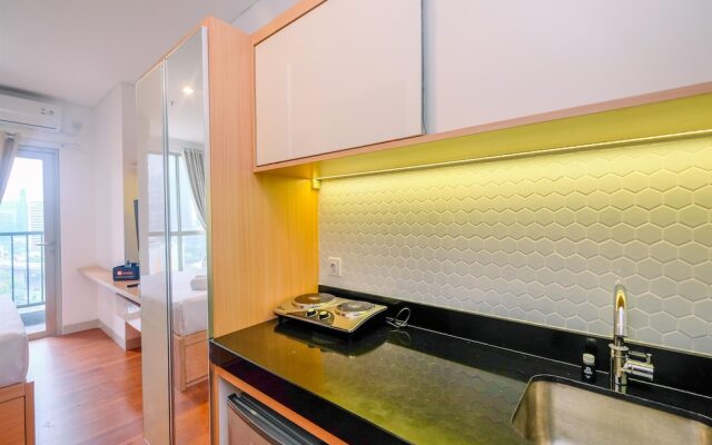 Nice and Elegant Studio at Ciputra World 2 Apartment