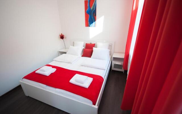 Romantic New 2 Bedroom Vilnius Best Location