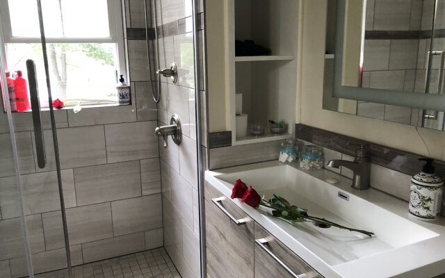 1000 Islands B and B Brockville