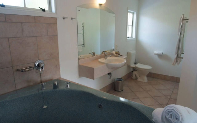 Silver Fern Rotorua Suites & Spa