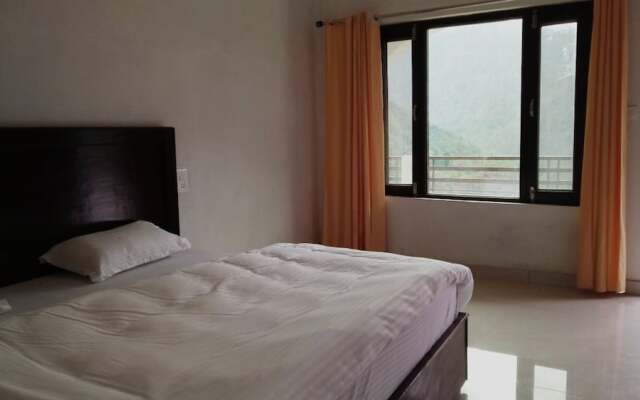 Hotel Raj Palace