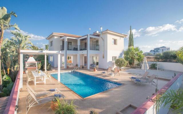 Villa Salamis