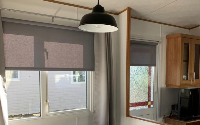 Beautiful 3-bed Caravan on Holiday Park
