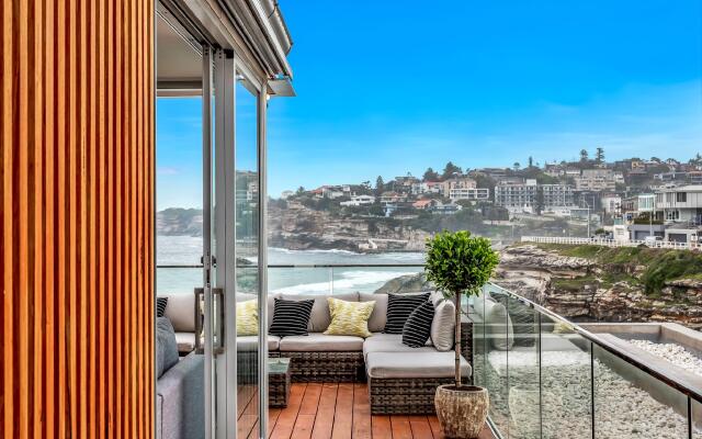 Tamarama Apartments