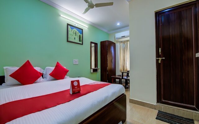 OYO 14507 Lalitha Delight