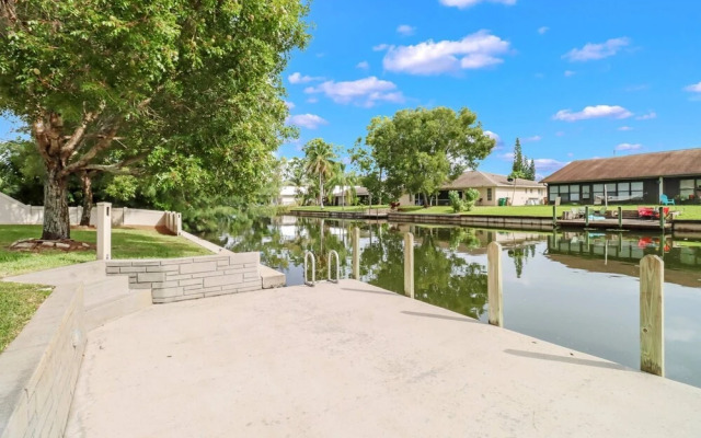 1320 SE 5th Ter