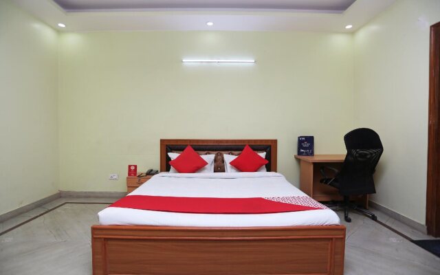 OYO Rooms Ghaziabad Railway Station 2