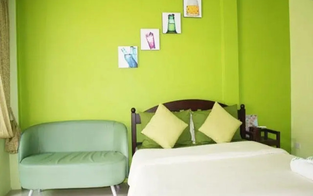 Barberry Beach Resort