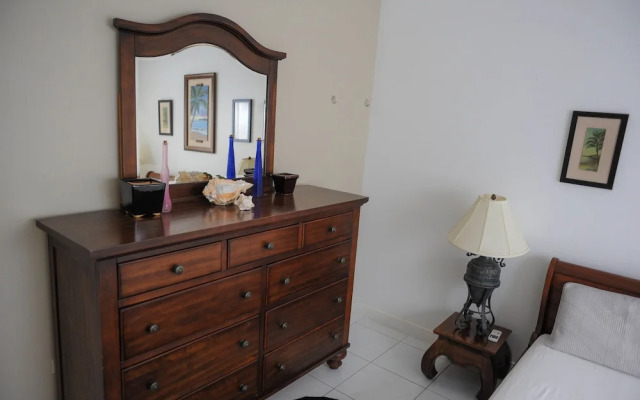 Country Club Mangowalk Townhouse