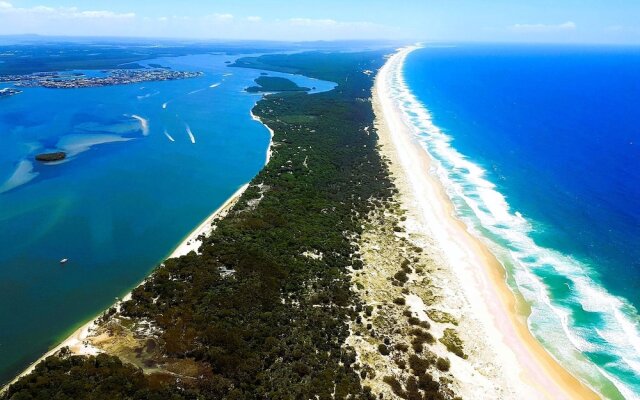 Coomera Houseboats Gold Coast