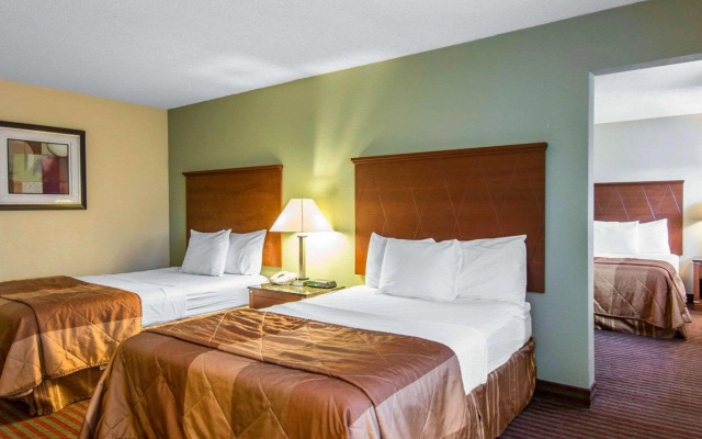 MainStay Suites Williamsburg Historic Area