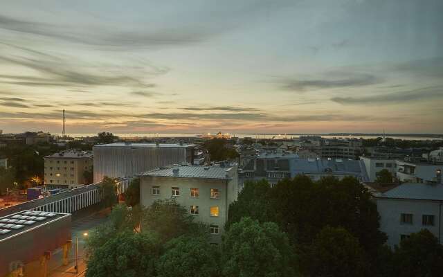 Hilton Tallinn Park