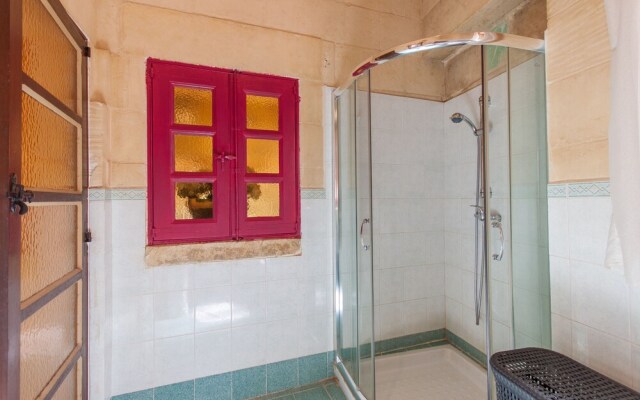 Gozitan Farmhouse Pool &amp; Jacuzzi - PP 2