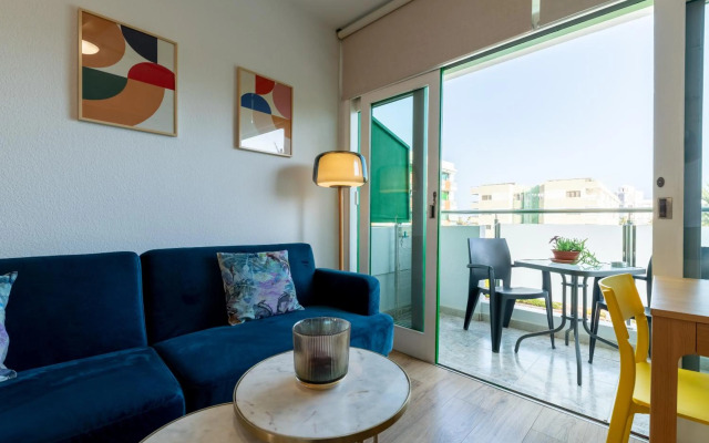 Trendy, very well located apartment