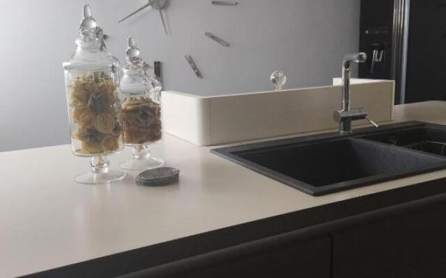 Crystal Luxury Apartment