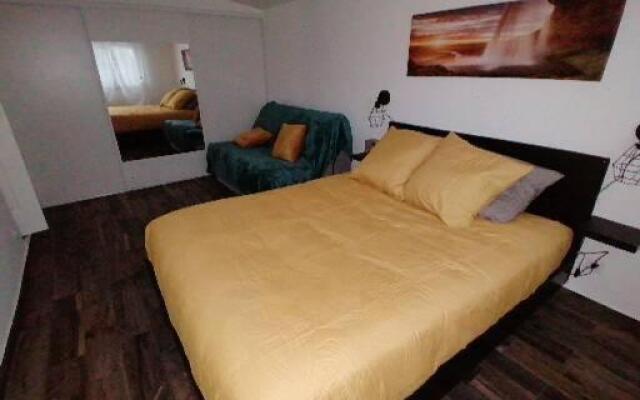 Le Cabanon de Tholon