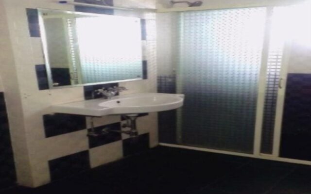 Bliss Inn Suites