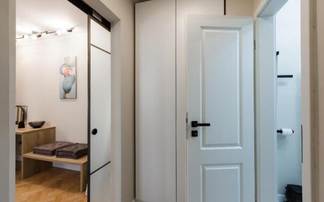 Lovely flat, UltraCentral, with Free Parking VIC8