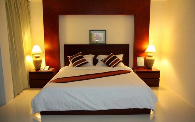 Sabaidee at Lao Hotel