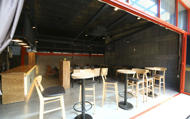 Lumia Hotel Myeongdong