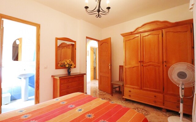 1142 Villa Castaño