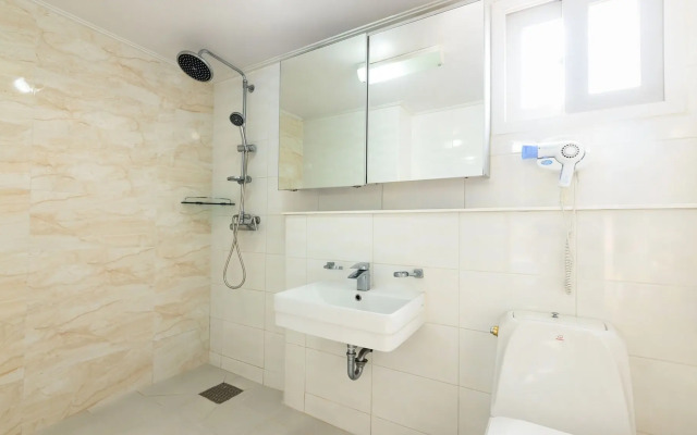 Gapyeong Applerotgi Pension