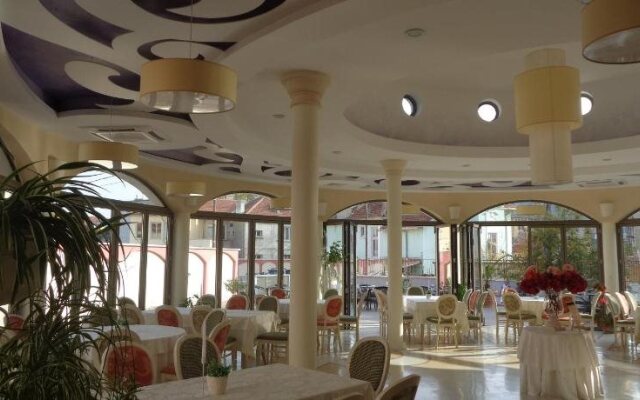 Park Central Hotel
