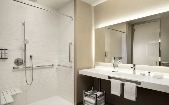 AC Hotel San Rafael Downtown