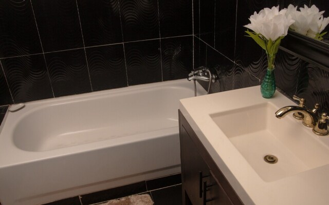 Appiah's Royal Suites