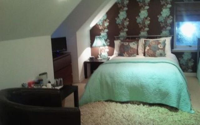 Douglashall Bed and Breakfast