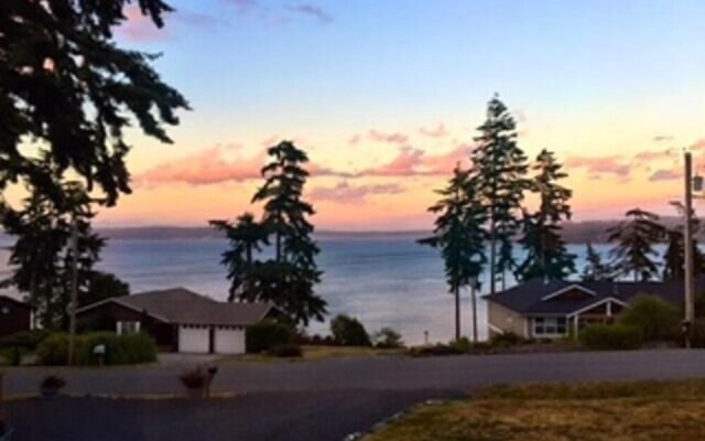 Camano Vista Paradise