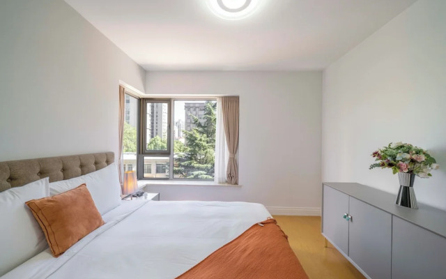 Tyms  2BR 1BA Suite Yongxin