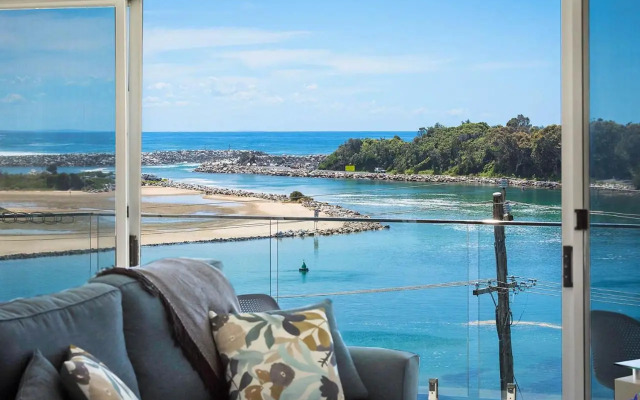 Sapphire Waters Unit 3