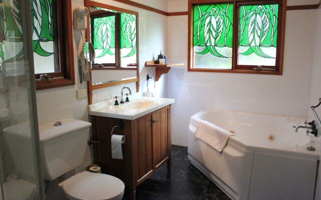 The Tops Organic Retreat