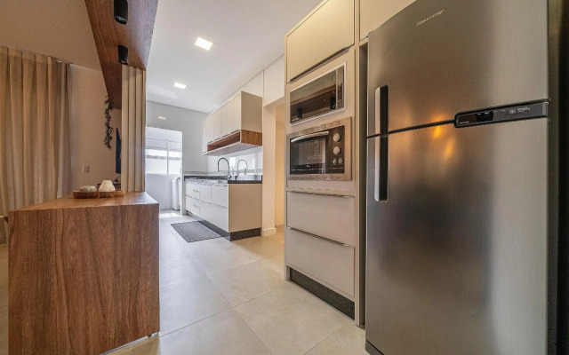 170 - Lindíssimo apartamento na Praia de Mariscal