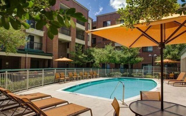 Courtyard Dallas DFW Airport SouthIrving