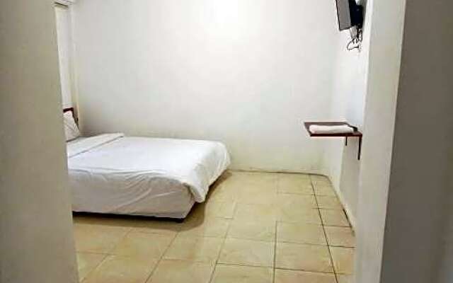Ceria Residence Near AhmadYani International Airport Semarang