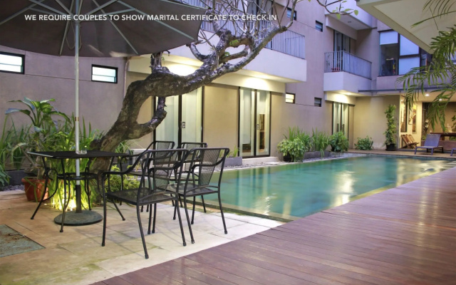Zen Rooms Permata 5 Karawaci Syariah