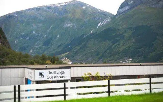 Trolltunga Guesthouse