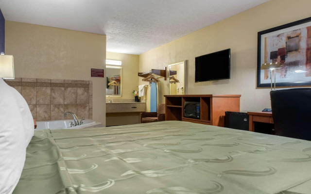 Quality Inn Columbus - East