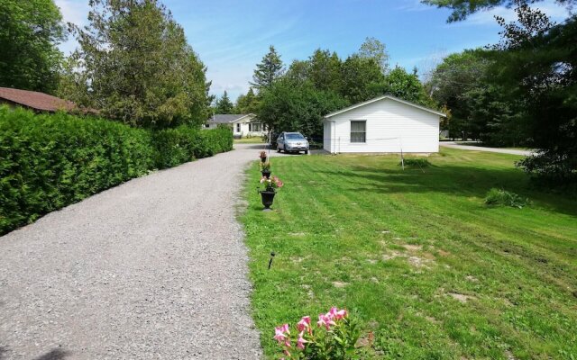 A Beautiful Cottage In The Heart Of The Kawarthas