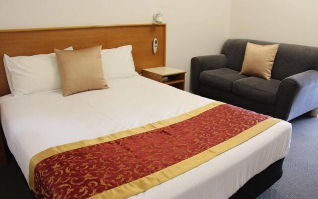 Pioneer Way Motel