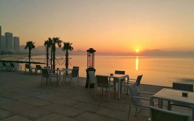 Hulusea Hotel Resort