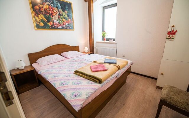 Cvet gora - Camping, Glamping and Accomodations