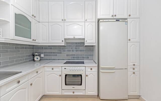 Old Fortress View Roof Top Apartment by Konnect