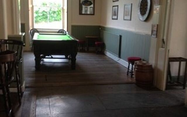 The Somerset Arms