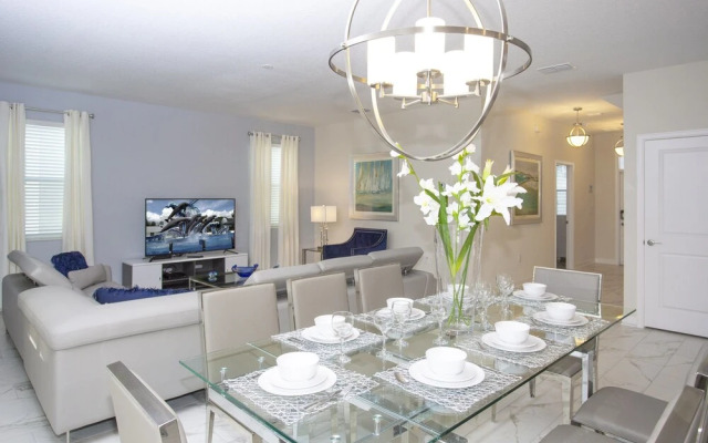 Champions Gate 1600 A