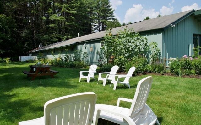 Saratoga Garden Motel