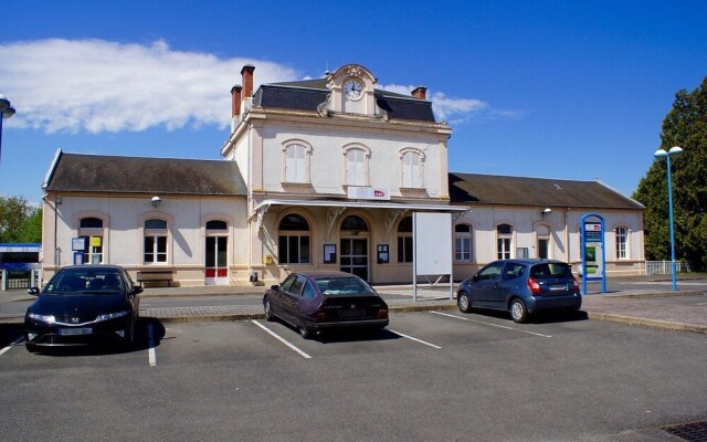 Très bel Appartement Cosy Proche de la Gare et de L'hôpital de Saint Amand Montrond